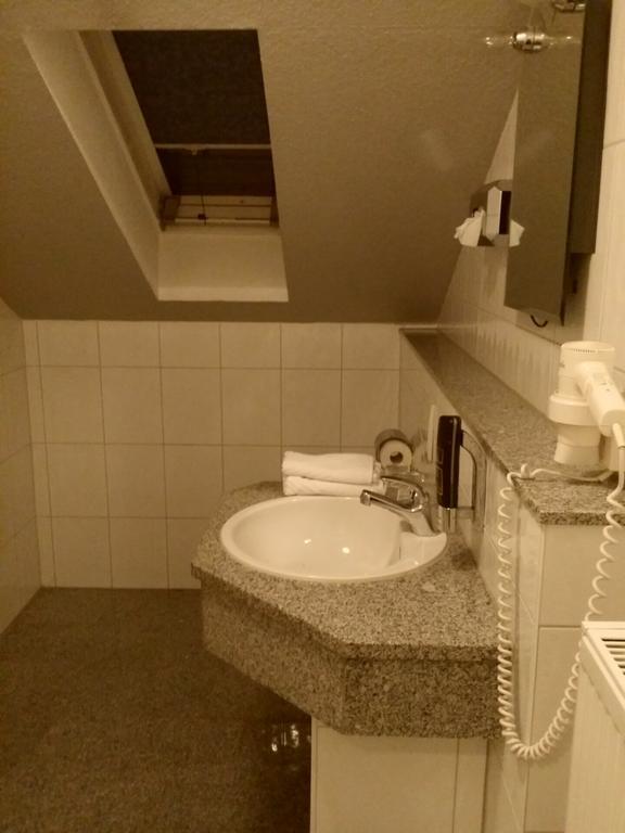 Abant Hotel Frankfurt オーベルツハウゼン エクステリア 写真