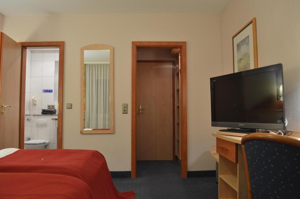 Abant Hotel Frankfurt オーベルツハウゼン 部屋 写真