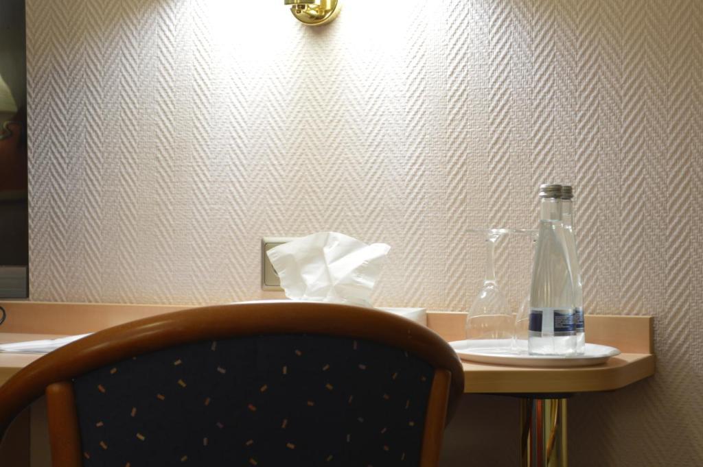 Abant Hotel Frankfurt オーベルツハウゼン 部屋 写真